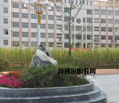 商丘中等專業(yè)學(xué)校怎么樣、好不好