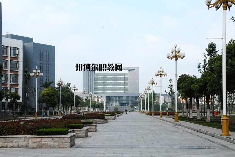 鹽城師范學院怎么樣、好不好