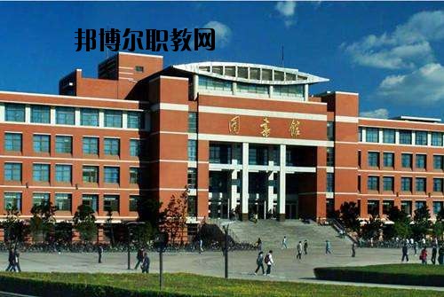 黃州理工中專2020年報名條件、招生要求、招生對象