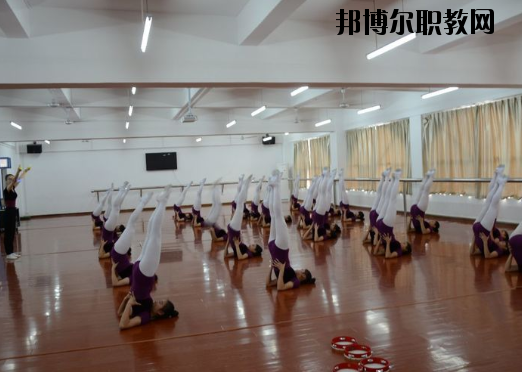 贛縣職業(yè)中等專業(yè)學校2020年招生辦聯系電話