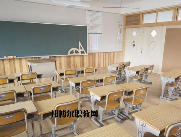 荊州東方中等職業(yè)學(xué)校2020年報(bào)名條件、招生要求、招生對象