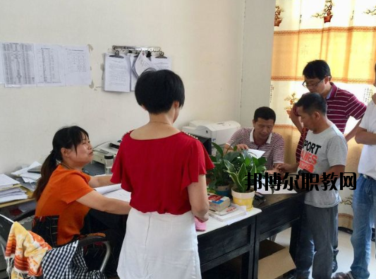 江西新干職業(yè)中等專業(yè)學(xué)校2020年報(bào)名條件、招生要求、招生對(duì)象