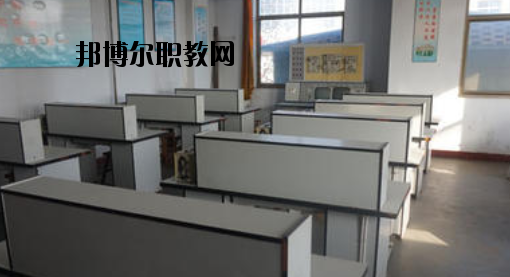 保定富昌中專學(xué)校2020年報(bào)名條件、招生要求、招生對(duì)象 