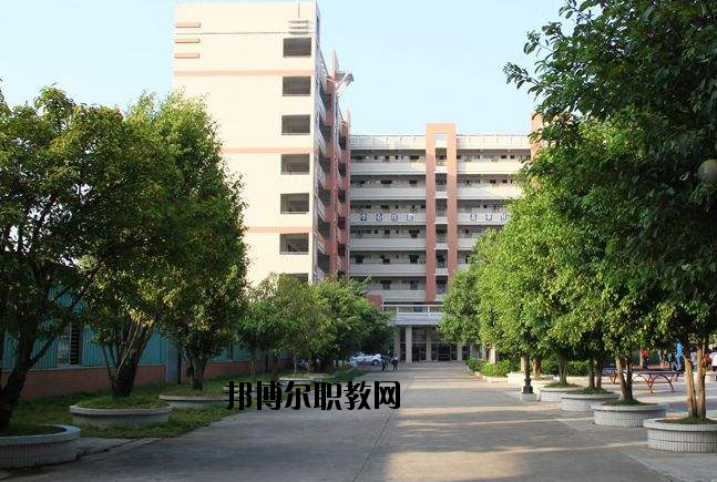 肇慶高要技工學(xué)校怎么樣、好不好