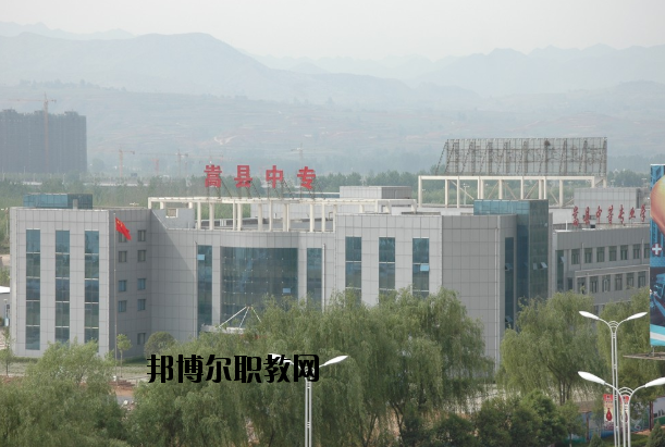嵩縣中等專業(yè)學(xué)校2021年報(bào)名條件、招生要求、招生對(duì)象