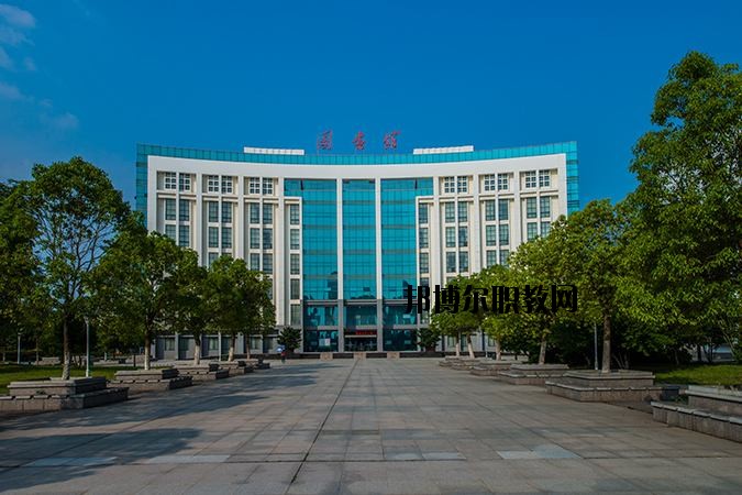 孝感紅人中等職業(yè)學(xué)校2020年報名條件、招生要求、招生對象