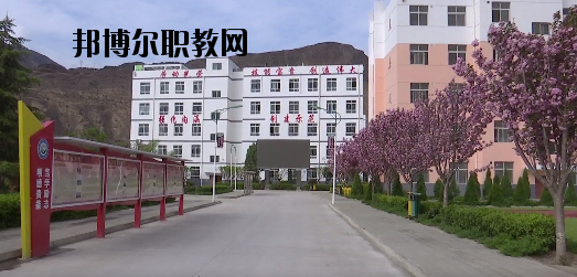 文縣職業(yè)技術(shù)學(xué)校2020年學(xué)費、收費多少