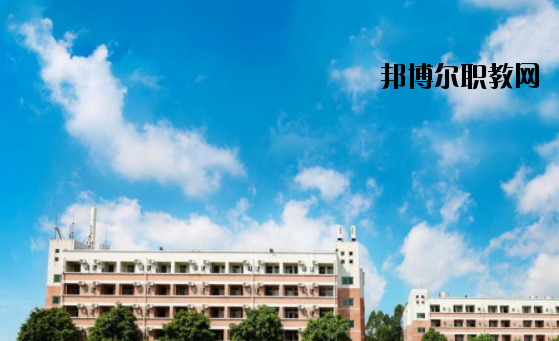 廣州藍(lán)天高級技工學(xué)校2020年報名條件、招生要求、招生對象