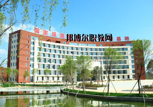 寧都技工學校2020年報名條件、招生要求、招生對象