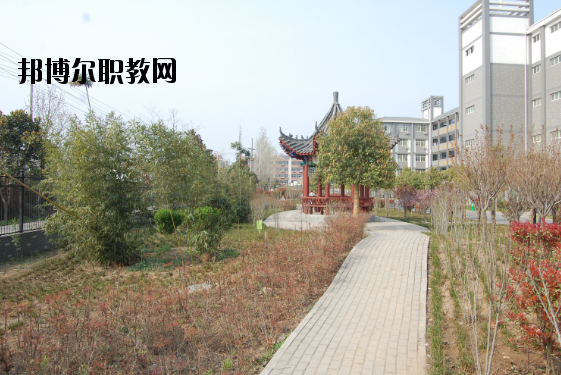 許昌工商管理學(xué)校2021年報(bào)名條件、招生要求、招生對(duì)象