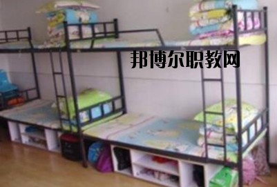 內江泰來職業(yè)學校2020年宿舍條件