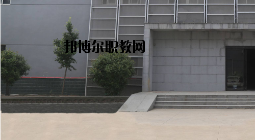 許昌職業(yè)技術(shù)學(xué)院附屬中專(zhuān)2021年報(bào)名條件、招生要求、招生對(duì)象