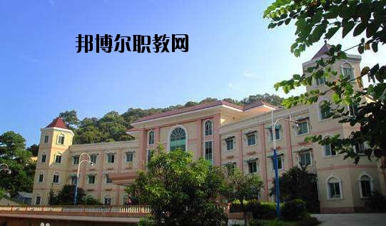 許昌技術(shù)經(jīng)濟(jì)學(xué)校2021年報(bào)名條件、招生要求、招生對(duì)象