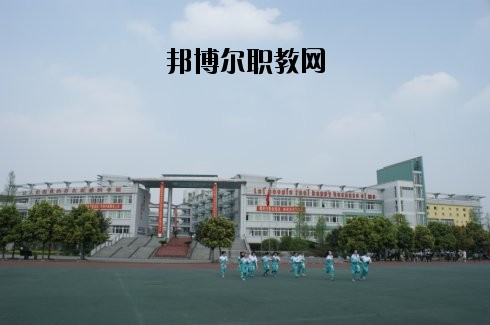 成都武侯高新職業(yè)技術(shù)學(xué)校2020年報(bào)名條件、招生要求、招生對象