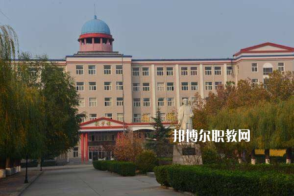 南陽(yáng)廣播電視中等專業(yè)學(xué)校2021年報(bào)名條件、招生要求、招生對(duì)象