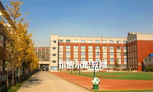 延津無線電技術(shù)學(xué)校2021年學(xué)費(fèi)、收費(fèi)多少