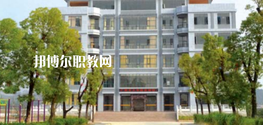 廣西正久職業(yè)學(xué)校怎么樣、好不好