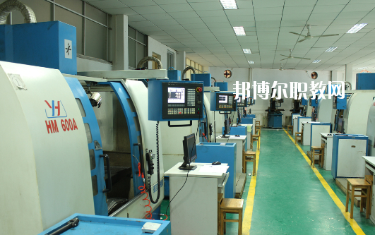 廣東省理工職業(yè)技術(shù)學(xué)校2020年學(xué)費(fèi)、收費(fèi)多少