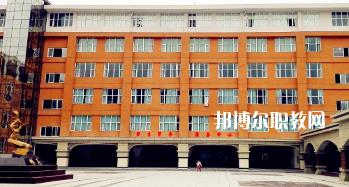 貴州護理職業(yè)技術(shù)學(xué)院(中職部)2020年報名條件、招生要求、招生對象
