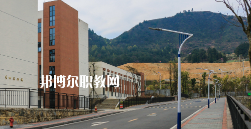 貴州建設(shè)職業(yè)技術(shù)學(xué)院中職部怎么樣、好不好