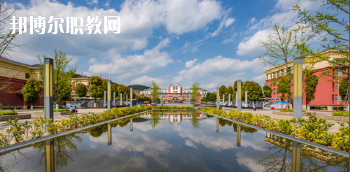 貴陽幼兒師范高等?？茖W(xué)校(中職部)2020年招生辦聯(lián)系電話