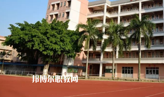佛山順德區(qū)容桂職業(yè)技術(shù)學(xué)校2020年報(bào)名條件、招生要求、招生對(duì)象