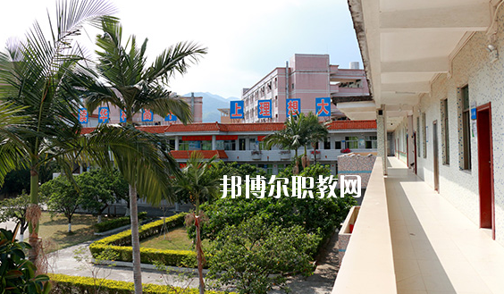 惠州華科職業(yè)高級中學(xué)怎么樣、好不好