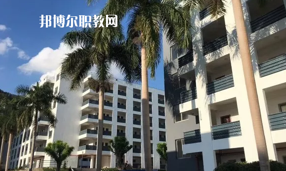惠州財經(jīng)職業(yè)技術(shù)學校2020年報名條件、招生要求、招生對象