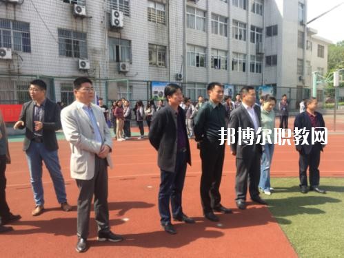長垣縣職業(yè)中等專業(yè)學(xué)校2021年報名條件、招生要求、招生對象