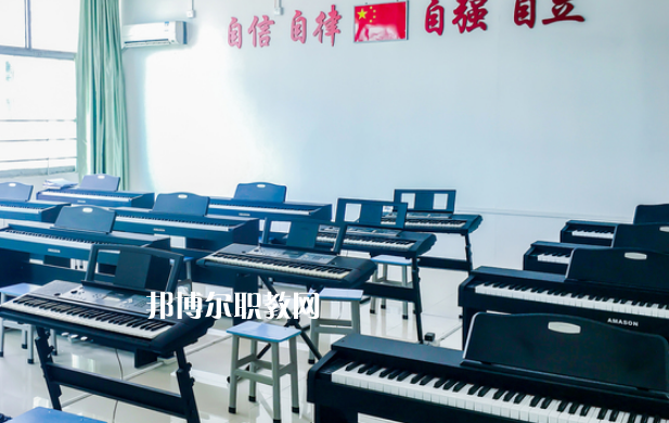 惠州高迪技工學(xué)校2020年報(bào)名條件、招生要求、招生對(duì)象