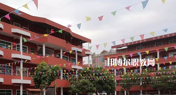 東莞鼎文職業(yè)技術(shù)學(xué)校2021年報(bào)名條件、招生要求、招生對象