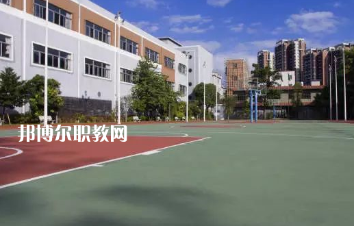 東莞翰倫技工學(xué)校2021年報名條件、招生要求、招生對象