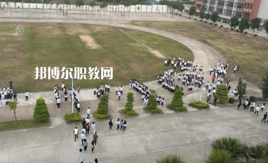汕頭潮陽(yáng)區(qū)職業(yè)技術(shù)學(xué)校怎么樣、好不好