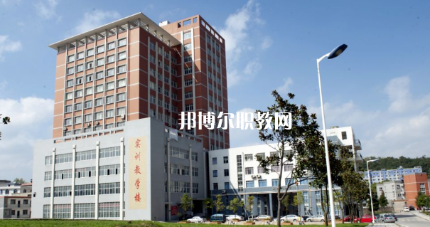 貴州2021年初中畢業(yè)考什么中專(zhuān)學(xué)校