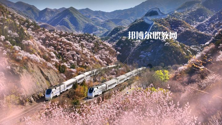 洛陽商業(yè)職業(yè)中等專業(yè)學(xué)校怎么樣、好不好