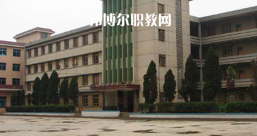 大方縣綜合職業(yè)技術(shù)學(xué)校2021年報(bào)名條件、招生要求、招生對(duì)象
