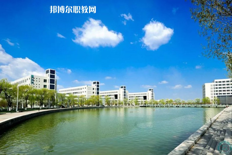 南華縣職業(yè)高級中學(xué)怎么樣、好不好