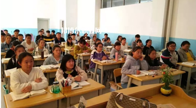 曲靖富源職業(yè)技術(shù)學(xué)校2021年學(xué)費、收費多少