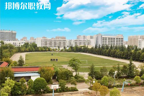 曲靖財(cái)經(jīng)學(xué)校怎么樣、好不好