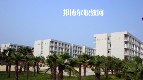 云南夏蒙衛(wèi)生學(xué)校2021年報名條件、招生要求、招生對象