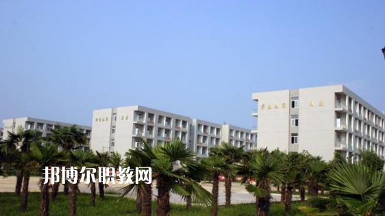 云南夏蒙衛(wèi)生學校怎么樣、好不好?