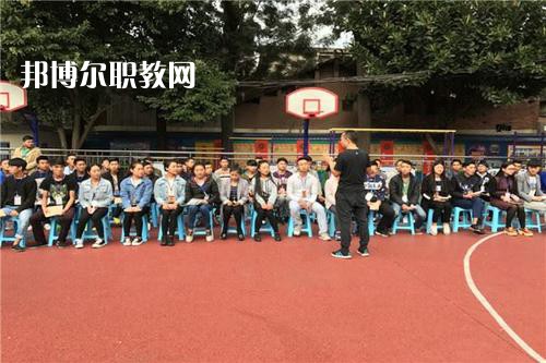 四川省彝文學(xué)校2021年報(bào)名條件、招生要求、招生對象