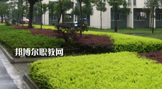 安徽工商行政管理學(xué)校2021年學(xué)費、收費多少