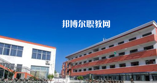 太湖縣技工學(xué)校2021年報(bào)名條件、招生要求、招生對象 