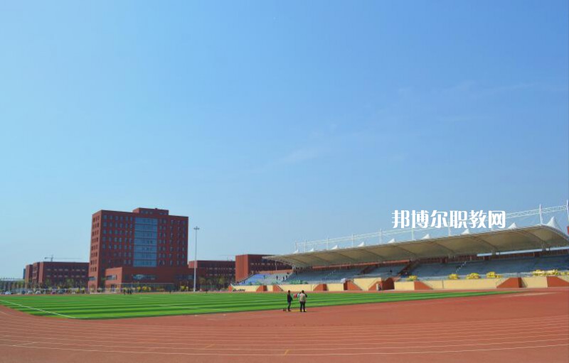 滄州渤海中等專業(yè)學校2022年報名條件、招生要求、招生對象