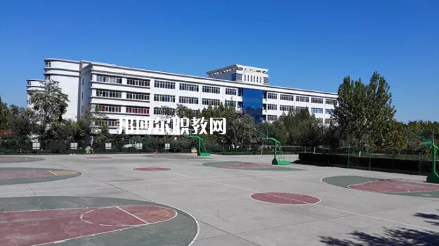 石家莊高級技工學(xué)校2022年報名條件、招生要求、招生對象