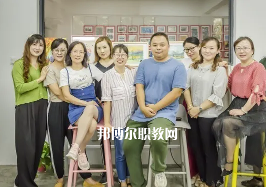 南京商業(yè)學(xué)校怎么樣、好不好