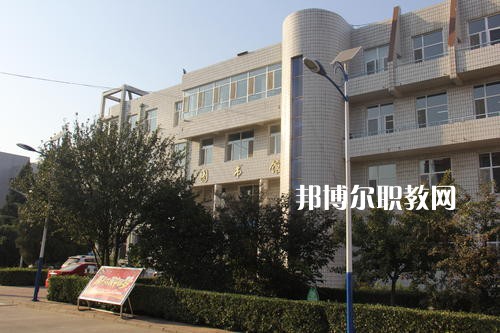 保定滿(mǎn)城職業(yè)技術(shù)教育中心2022年學(xué)費(fèi)、收費(fèi)多少
