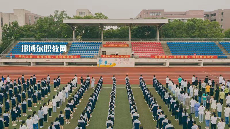 昆山花橋國際商務(wù)城中等專業(yè)學校2022年有哪些專業(yè)