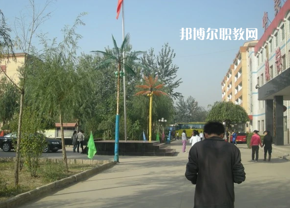 石家莊中美經(jīng)貿(mào)中等專業(yè)學校2022年報名條件、招生要求、招生對象